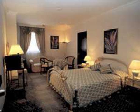 Gunes  Airport Hotel