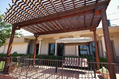 BEST WESTERN Post Oak Inn