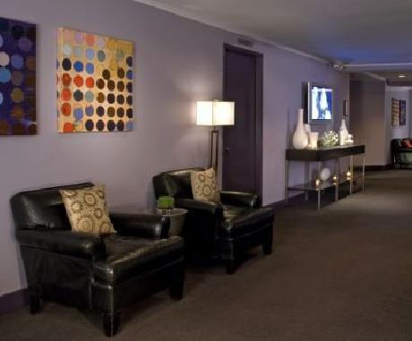 St Giles Hotel The Court