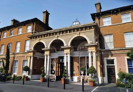 Oatlands Park Hotel