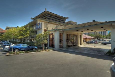 Vagabond Inn Exec Old Town Sac