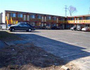 Ritz Inn Niagara And Wedding Chapel