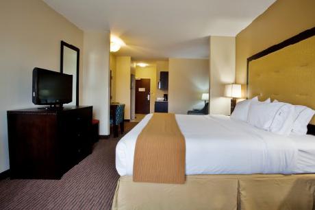 Holiday Inn Express Hotel & Suites CORDELE NORTH