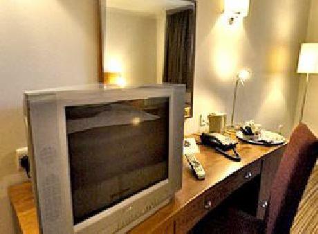 Blanco's Hotel and Restaurant