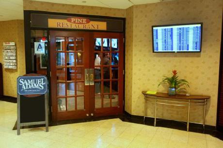 Holiday Inn LAGUARDIA AIRPORT