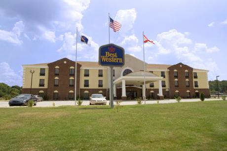 BEST WESTERN PLUS Bass Hotel & Suites
