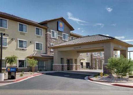 Comfort Inn & Suites Surprise