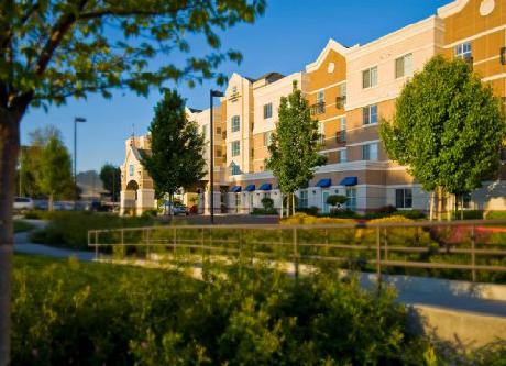 Hyatt Summerfield Suites Pleasant Hill