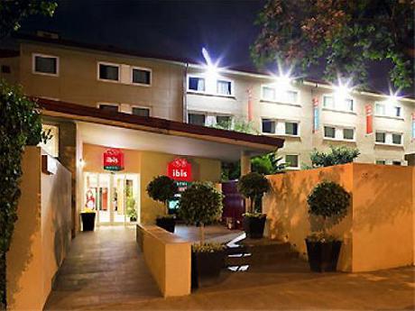 ibis Barcelona Cornella