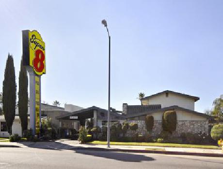 Super 8 Canoga Park
