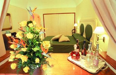 Hotel Eden Roc Suites