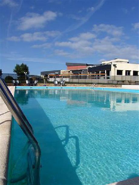 BRIT HOTEL GOLF HOTEL