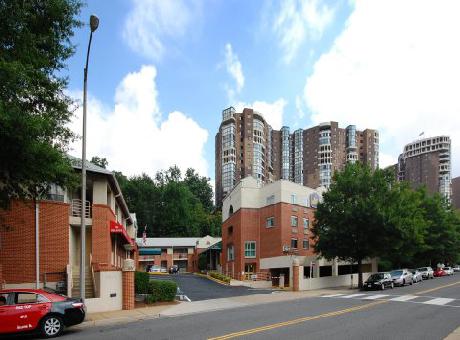 BEST WESTERN Rosslyn/Iwo Jima