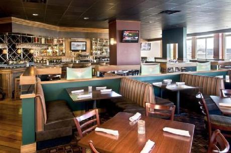 Sheraton Louisville Riverside Hotel