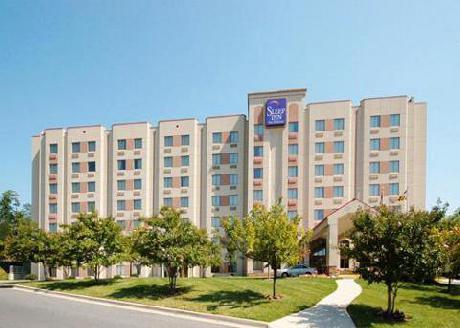 Sleep Inn & Suites Airport