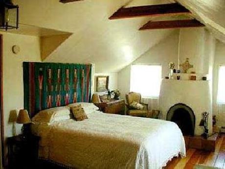 Casa Escondida Bed & Breakfast