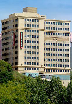 Courtyard Edmonton Downtown