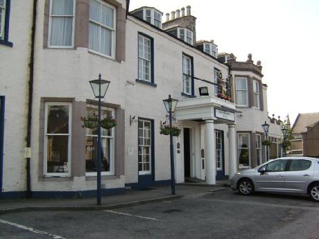 Kintore Arms Hotel