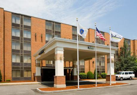 Radisson Hotel & Suites Chelmsford-Lowell