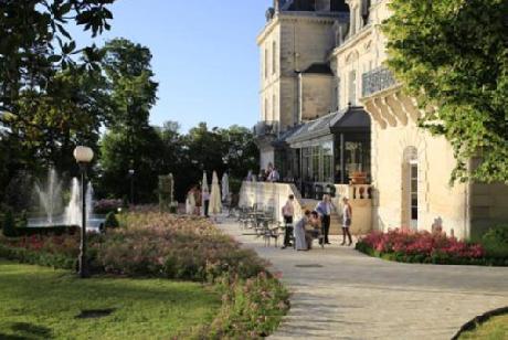 Chateau de Mirambeau