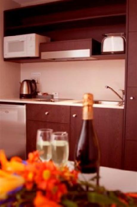 Penny Royal Hotel and Apartments  Lesiure Inn