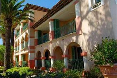 Le Club de Cavaliere and Spa