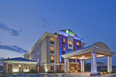 Holiday Inn Express Hotel & Suites MIDWEST CITY