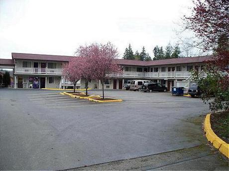 Belfair Motel