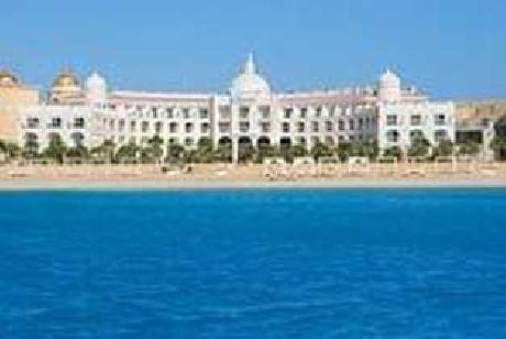 Premier Romance Boutique Hotel