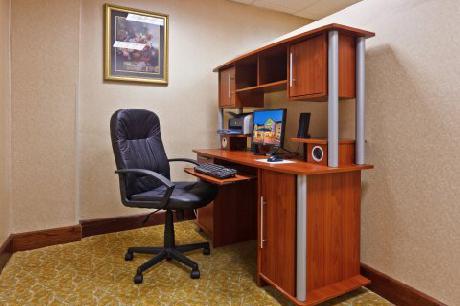 Holiday Inn Express Hotel & Suites KIMBALL