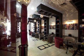 dellarosa Hotel Suites & Spa