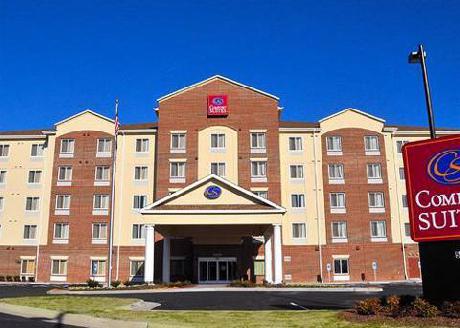 Comfort Suites Near Joint Forces