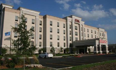 Hampton Inn and Suites Tulsa Catoosa