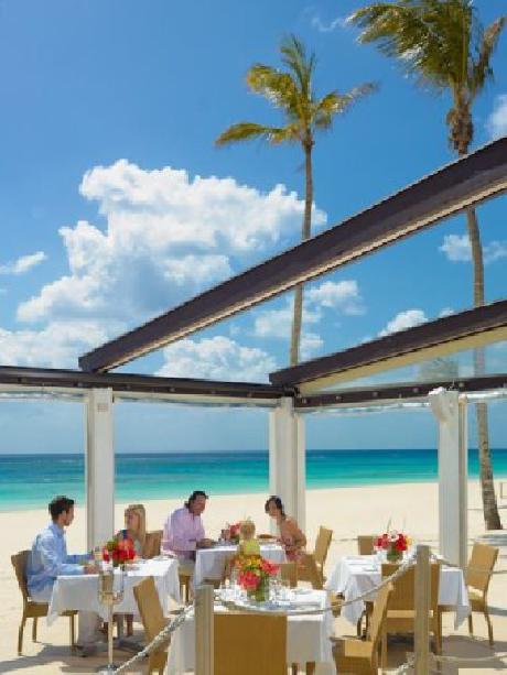 Elbow Beach, Bermuda