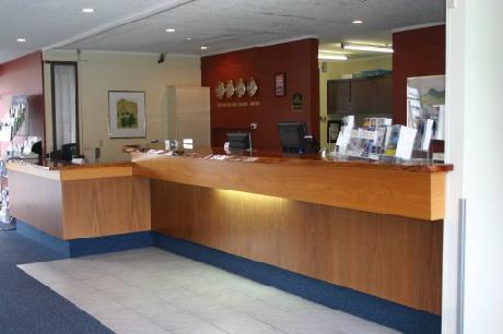 Country Comfort Airport Gateway Hotel