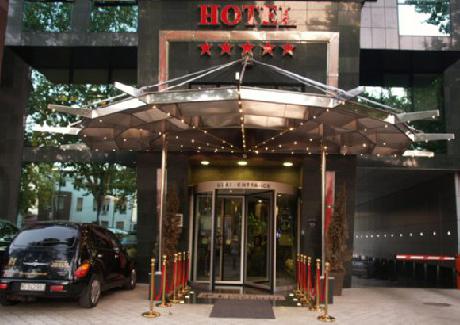 BEST WESTERN Prezident Hotel