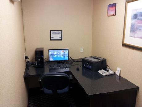 Holiday Inn Express RACINE AREA (I-94 AT EXIT 333)