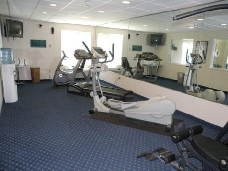 Lexington Inn and Suites