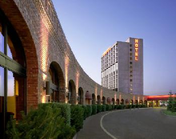 Sheraton Red Deer Hotel