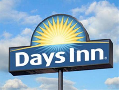Days Inn And Suites Braunig Lake