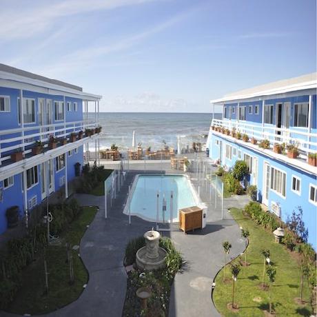 Inn At Sunset Cliffs