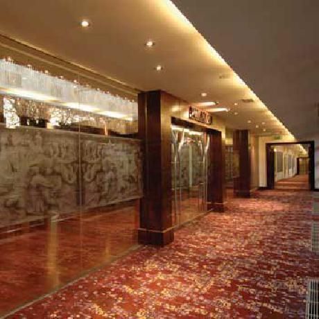 BEST WESTERN PREMIER Queen Hotel