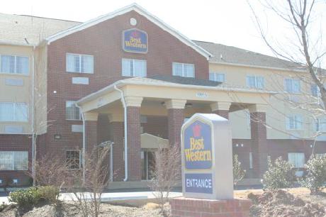 BEST WESTERN PLUS Olive Branch Hotel & Suites