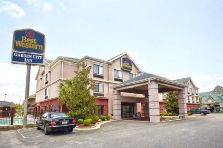 BEST WESTERN Garden City Inn