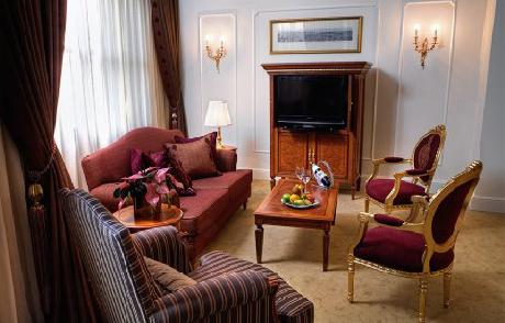 Palazzo Donizetti Hotel