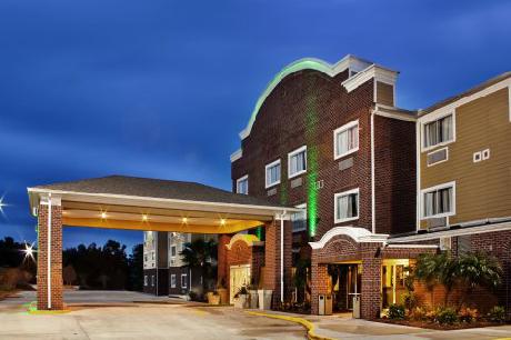 Holiday Inn Hotel & Suites SLIDELL