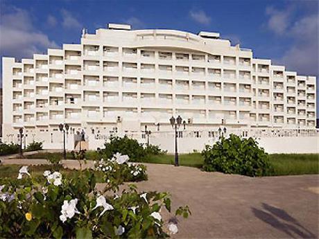 Mercure Aden 4*