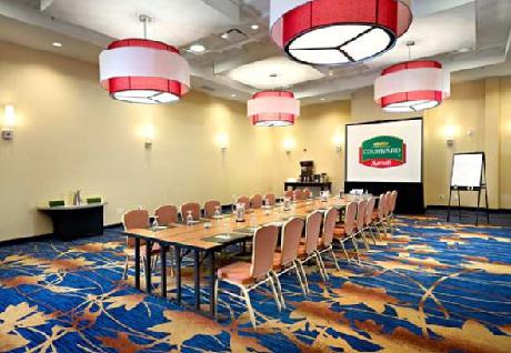 Courtyard Edmonton West