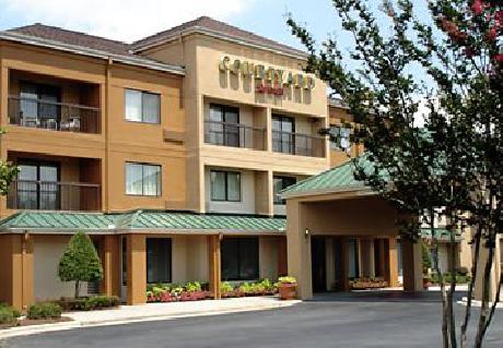 Courtyard Charlotte Matthews