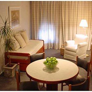 Loi Suites Esmeralda